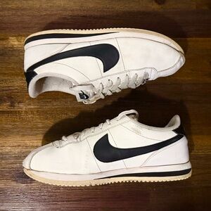 Nike Cortez Basic Leather White Black - Size 8 RARE Iconic Max Jordan Air Gump